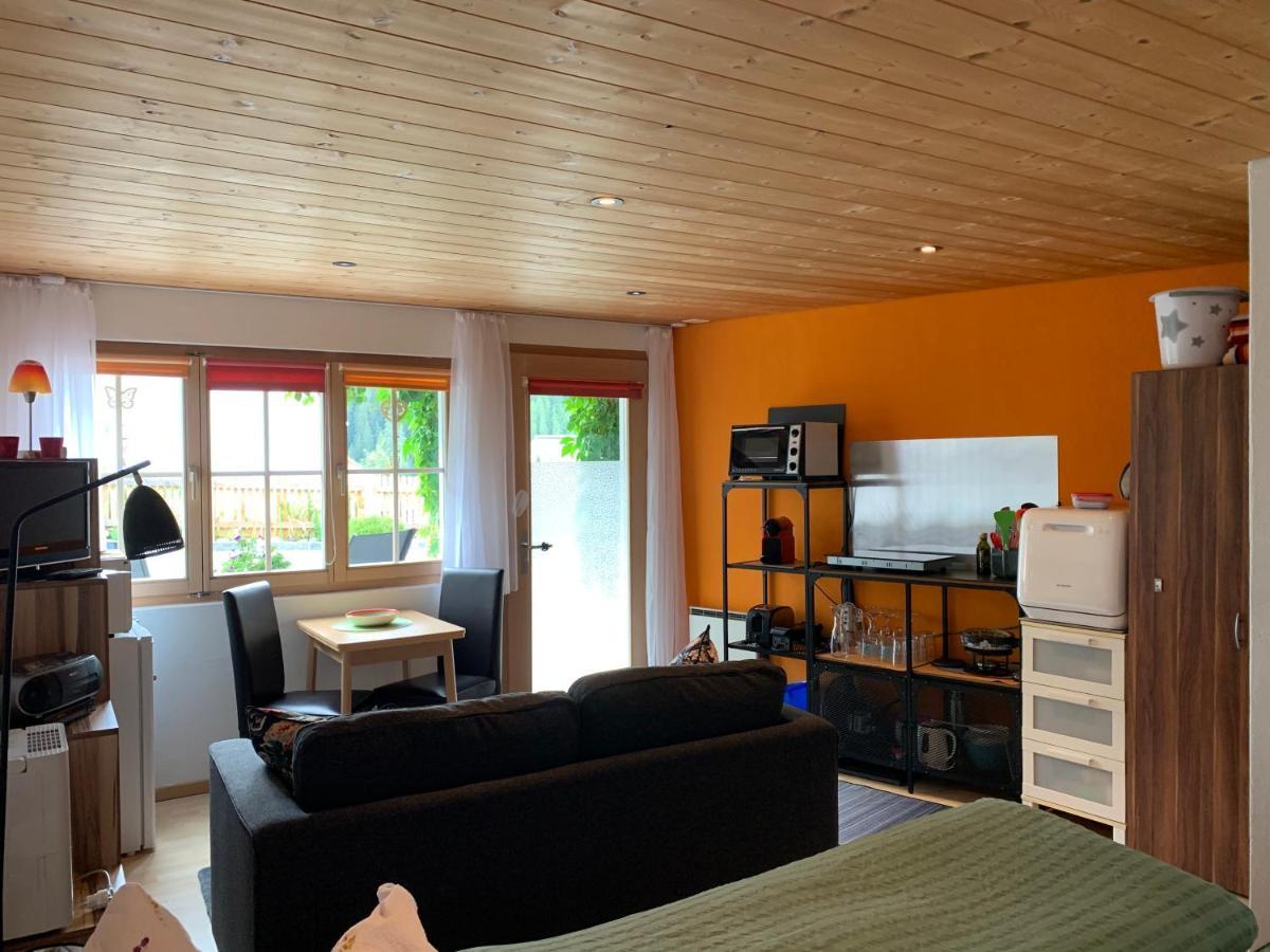 Ferienwohnung Chasa Bazzi Scuol Exterior foto
